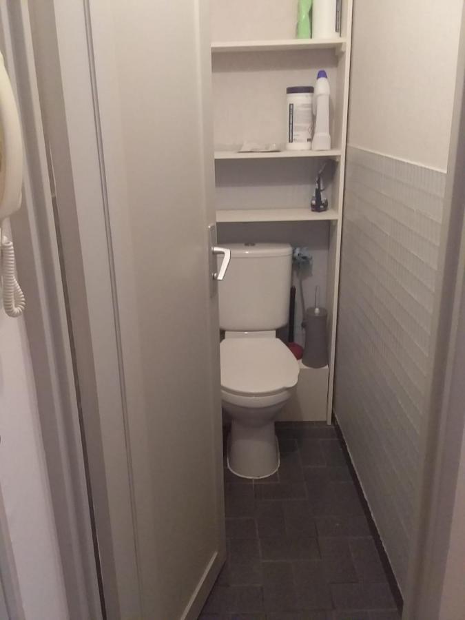 Chambre Chez L'Habitant Cenon Eksteriør billede